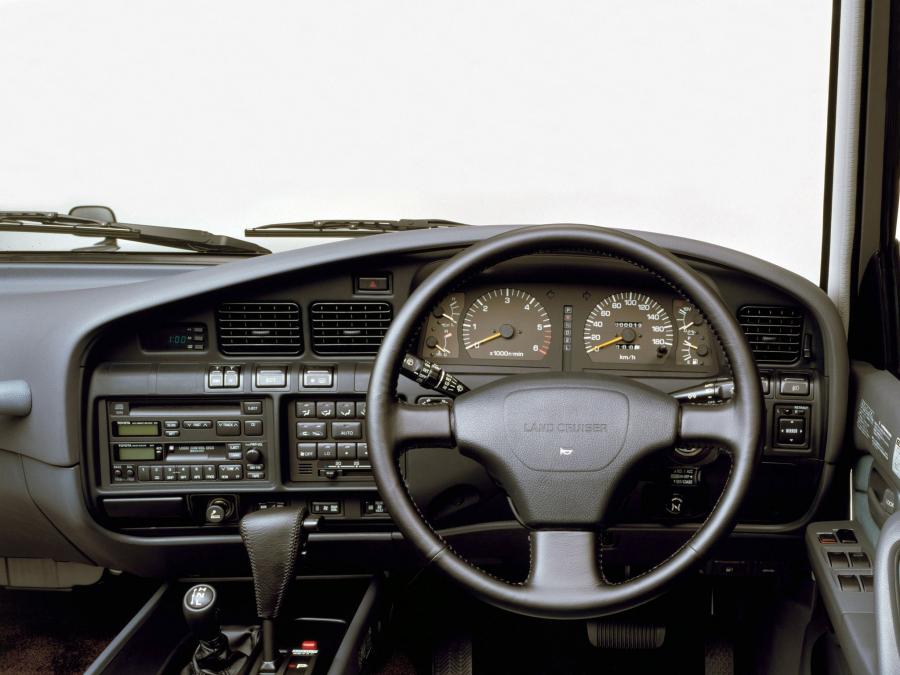  Toyota Land Cruiser 80 Wagon VX-Limited 1992 года  (JP) (фото 10 из 10)